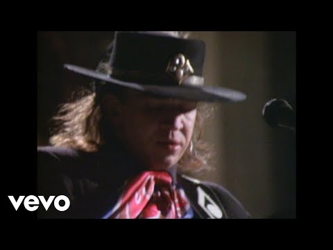 Stevie Ray Vaughan &amp; Double Trouble - Superstition (Video)