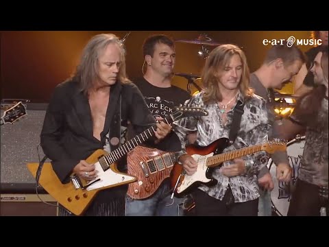 Lynyrd Skynyrd &#039;Sweet Home Alabama&#039; (Live In Atlantic City)