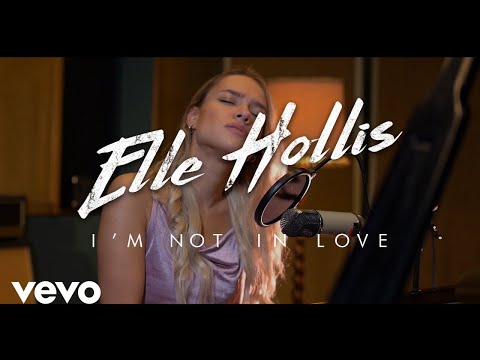 Elle Hollis - I&#039;m Not In Love (Live Acoustic Video)