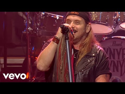 Lynyrd Skynyrd - Sweet Home Alabama - Live At The Florida Theatre / 2015