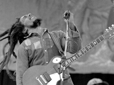 I Shot the Sheriff / Bob Marley and Wailers（ｱｲ･ｼｮｯﾄ･ｻﾞ･ｼｪﾘﾌ / ﾎﾞﾌﾞ･ﾏｰﾘｰ&ｻﾞ･ｳｪｲﾗｰｽﾞ）和 訳