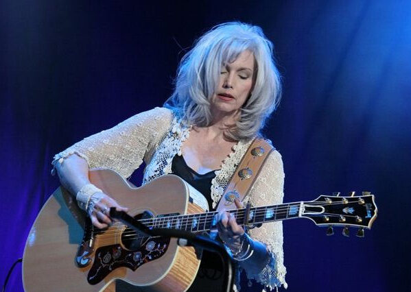EmmyLou Harris picture